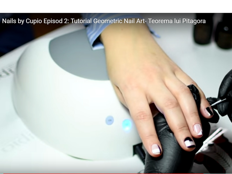 Nails by Cupio Ep. 2: Tutorial Geometric Nail Art- Teorema lui Pitagora